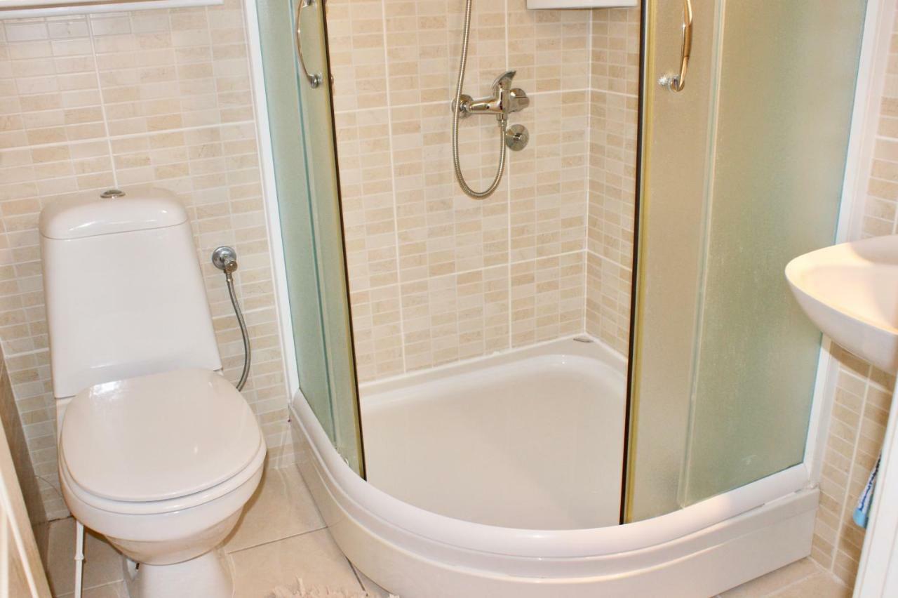 Studio Apartments Morinj 外观 照片